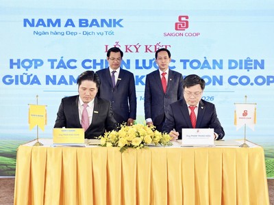Đại diện Nam A Bank và Saigon Co.op ký kết thỏa thuận hợp tác chiến lược toàn diện
