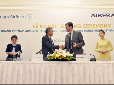 Vietnam Airlines và Air France ký hợp đồng liên doanh khai thác đường bay Việt Nam - Pháp