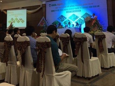 Bầu Đức: “Tôi rất thấu hiểu, cổ đông có người mất hết, nhưng chúng tôi đã làm hết sức mình“