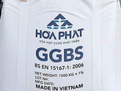 Hòa Phát thu xỉ thải từ luyện gang thành vật liệu xây dựng