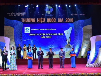 Tập đoàn Xây dựng Hòa Bình, nhà thầu duy nhất 6 lần liên tiếp đạt Thương hiệu Quốc gia