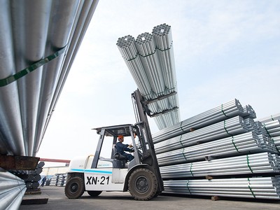 Ống thép Hòa Phát tiếp tục báo lượng tiêu thụ tăng mạnh 6 tháng đầu năm