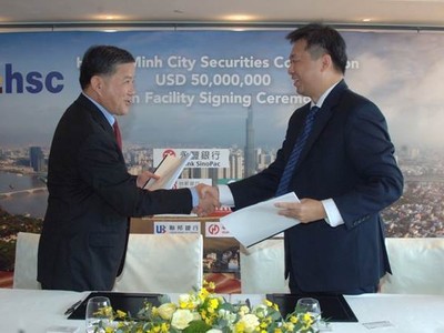 HSC nhận khoản vay tín chấp 50 triệu USD từ các ngân hàng ngoại 