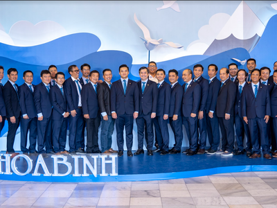 Tập đoàn Xây dựng Hòa Bình (HBC) giải trình với HOSE về Nghị quyết 53 của HĐQT