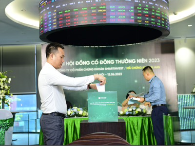Chứng khoán Smart Invest (mã AAS) đăng ký chuyển giao dịch cổ phiếu từ UPCoM sang HOSE