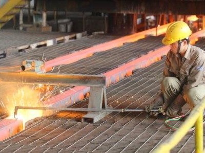 Năm 2015, dự báo sản lượng thép xây dựng sẽ đạt 7,5 triệu tấn.