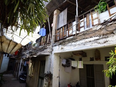 Giá bồi thường nhà 1 tầng, mái bằng bê tông cốt thép có khu phụ là 4,159 triệu đồng/m2 (ảnh Zing)