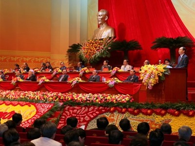 Bí thư Tỉnh ủy Thanh Hoá Trịnh Văn Chiến đọc tham luận tại Đại hội. Ảnh: VGP/Xuân Tuyến