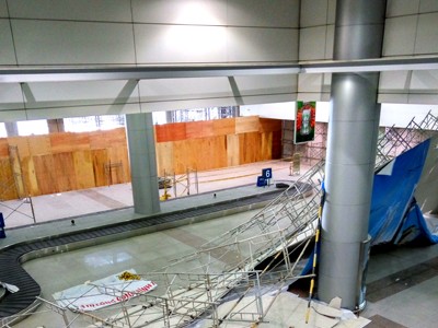 Sập giàn giáo tại Nhà ga quốc tế T2 Tân Sơn Nhất