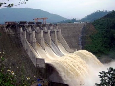 Phạt Thủy điện Đăk Mi hơn 800 triệu đồng vì không điều tiết nước cho hạ du