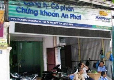 ĐHCĐ Chứng khoán An Phát thông qua việc tăng vốn và chuyển sàn