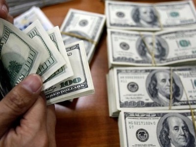 Giá vàng ngày 9/5 tăng mạnh, tỷ giá trung tâm nhích nhẹ