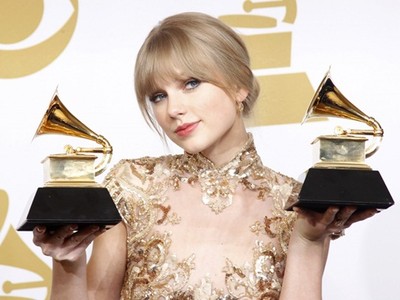Taylor Swift hiện có 250 triệu USD tài sản. Ảnh: Wikia