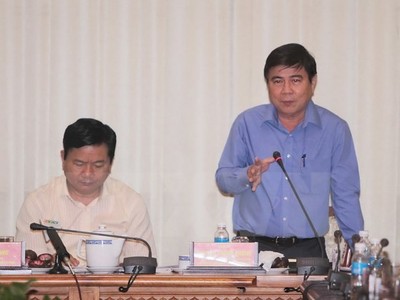 Ông Nguyễn Thành Phong, Chủ tịch UBND Thành phố Hồ Chí Minh phát biểu. (Ảnh: Thanh Vũ/TTXVN)