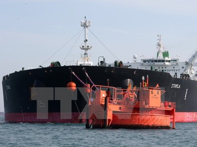 Tàu chở dầu Starla của Iran trên đường tới Nhà máy lọc dầu lớn nhất Hàn Quốc SK Energy tại Ulasan. (Nguồn: EPA/TTXVN)