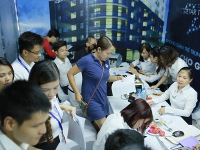 Ngày đầu khai trương FLC Star Tower, 110 căn hộ đã có chủ