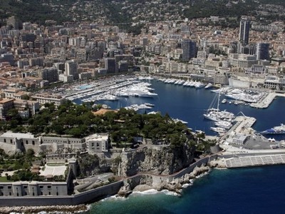 Quốc gia - thành phố này có gần 1/3 dân số là triệu phú - Ảnh: UK-OUT.EU