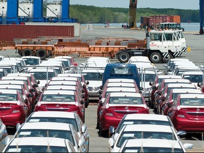 VCCI cho rằng, Thông tư 20 không còn phù hợp với tình hình hiện nay, việc duy trì Thông tư hoặc điều khoản Thông tư này dưới hình thức Nghị định là bảo hộ cho DN lớn, tăng giá xe trong nước so với thế giới.