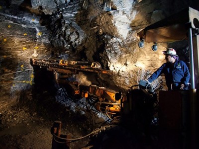 Công ty TNHH vàng Phước Sơn đã cho hoạt động trở lại mỏ vàng Đắk Sa.