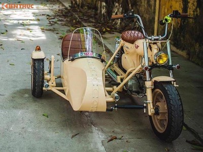 'Thuốc độc' Honda Super Cub độ xít đờ ca tại Hà Nội