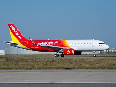 Vietjet tung nhiều vé 0 đồng tại Lễ hội âm nhạc ngoài trời “Melody Forest Camp 2016”