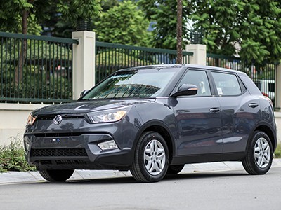 Ssangyong Tivoli MT - crossover nhập khẩu giá 570 triệu