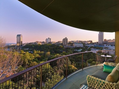 Trải nghiệm phòng khách sạn 10.000 USD một đêm