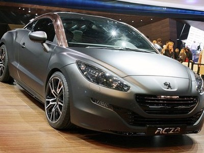 Ô tô Pháp có giá nhập đắt đỏ. Ảnh minh họa