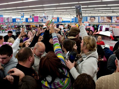 Black Friday là ngày gì mà nhiều người “phát cuồng”?