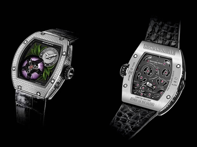 Trong thế giới đồng hồ siêu sang, nếu nhắc đến chủ đề hoa thì giới sưu tập đánh giá cao Jaquet Droz “Lady 8 Flower”, “Secret de la Reine” của Breguet hay chiếc “Margot” theo phong cách bói hoa của Christophe Claret.