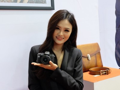 Dòng máy mirrorless của Canon 'lột xác' với EOS M5