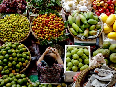 Điệp khúc tăng giá thường xuyên lặp lại vào mỗi dịp Tết (ảnh: Bloomberg)