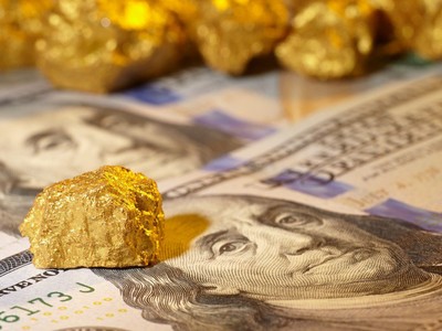 Sáng 3/1, giá vàng bất ngờ tăng hơn 1 triệu đồng/lượng, tỷ giá USD duy trì ở mức cao