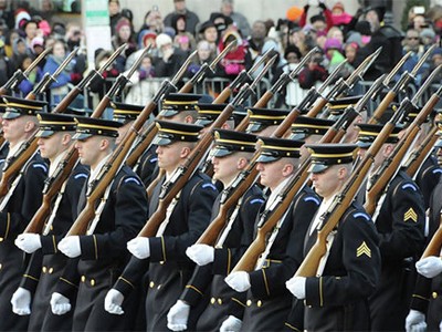 Pháo đài an ninh Washington trước lễ nhậm chức của Trump