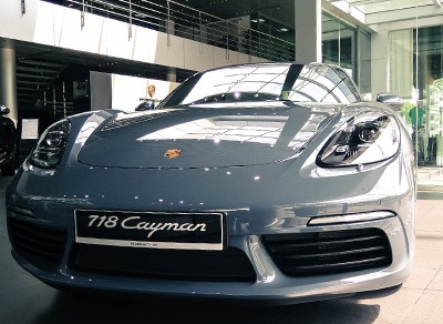 Porsche 718 Cayman phiên bản độ giá 4,7 tỷ đồng
