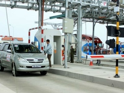 Mật độ trạm thu phí quá dày đặc, không đảm bảo khoảng cách theo quy định 70 km.