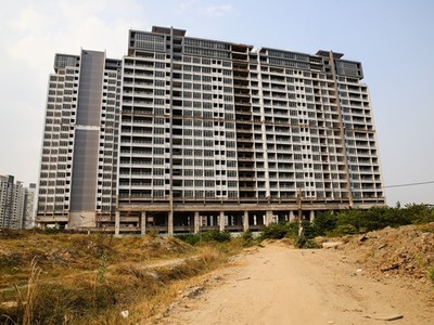 Khách hàng bị động hoàn toàn trong việc thu hồi tài sản tại PetroVietnam Landmark. Ảnh: Hải An.