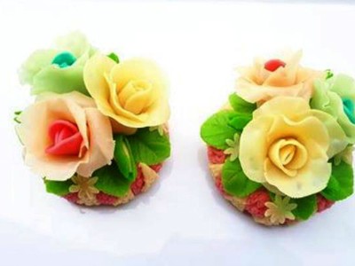 Hoa hồng 'ăn được' hút khách dịp 8/3