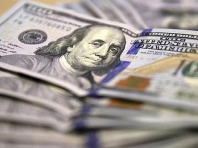 Sáng ngày 5/4, giá vàng trong nước giảm, tỷ giá USD hồi nhẹ trở lại