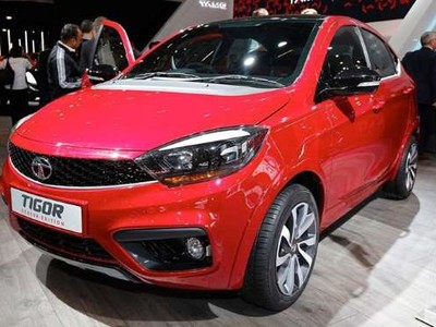 Loạt ô tô mới giá 100-200 triệu gây ‘náo loạn’ thị trường