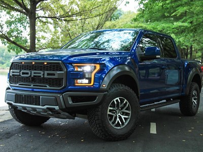 F-150 Raptor 2017 về Việt Nam chỉ sau 3 tháng mở bán chính thức ở Mỹ.