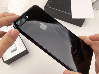 Những smartphone cao cấp vừa giảm giá cực mạnh