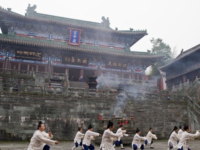 Dạy Thái Cực Quyền - nghề hái ra tiền ở Trung Quốc