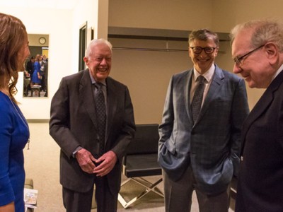 Bill Gates cùng cựu Tổng thống Jimmy Carter.
