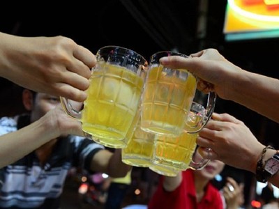 Lý do tiêu thụ bia của Việt Nam không ngừng tăng