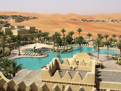 Những ốc đảo ấn tượng khắp thế giới