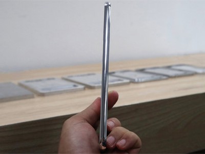  Hình ảnh rò rỉ về Bphone 2