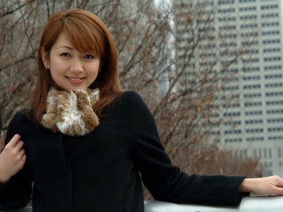 Xinh đẹp lại còn tài năng, Yang Huiyan được cha chuẩn bị cho việc kế nghiệp từ rất sớm.