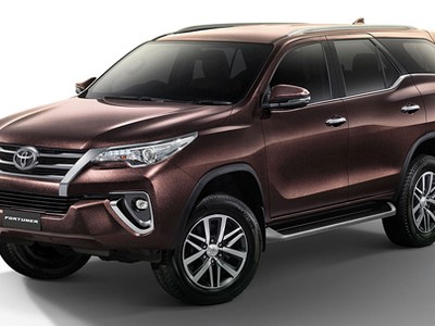 Fortuner mới tại Thái Lan.