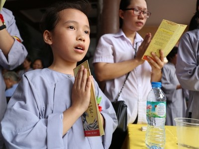 Hàng nghìn người dự đại lễ Vu Lan báo hiếu